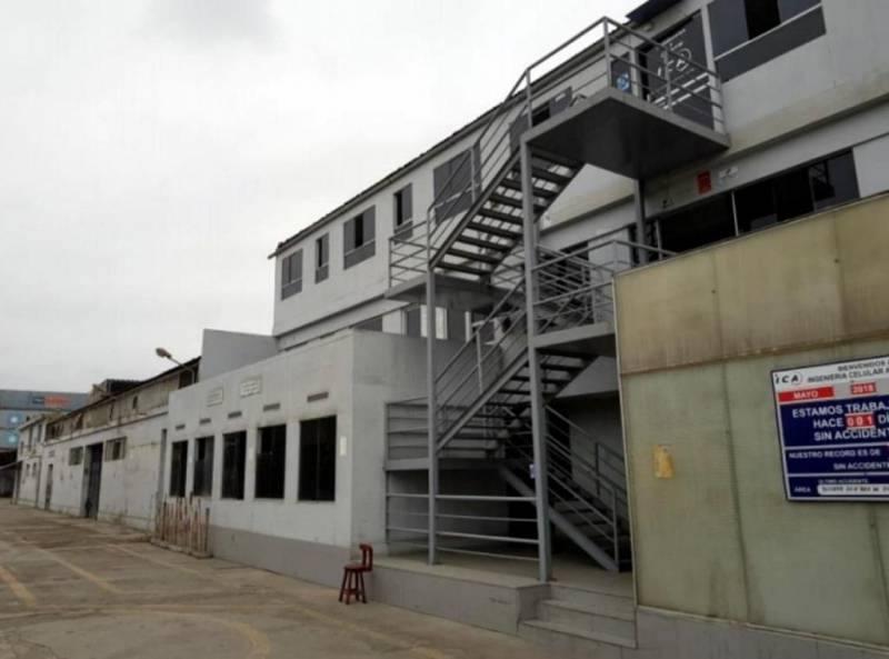 Vendo Local Industrial de 2,500 m2 en el Callao