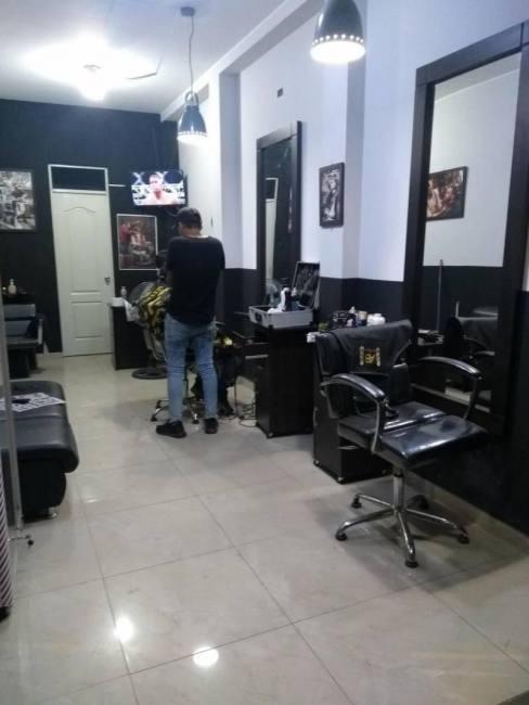 traspaso barberia en San Juan de Miraflores cartera de clientes