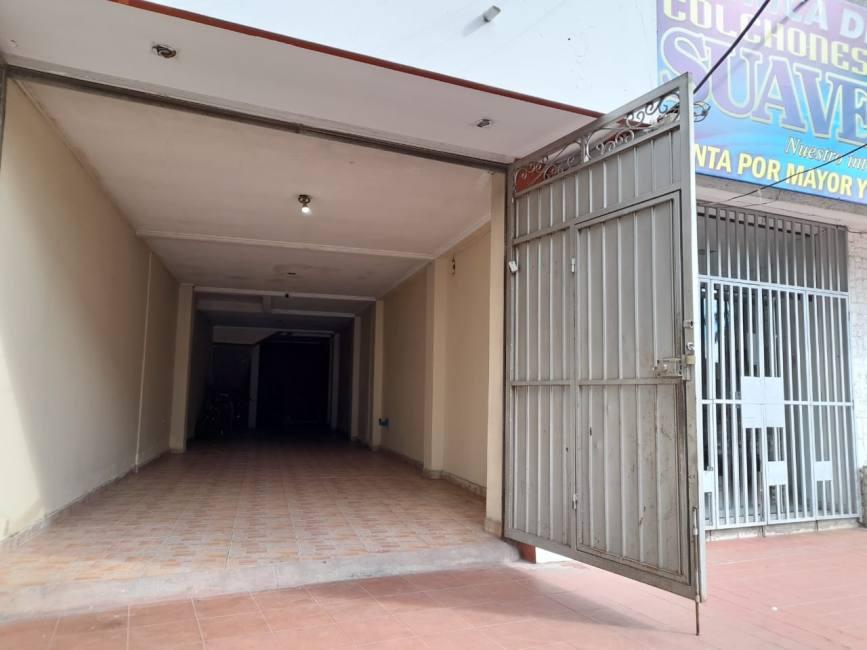 CASA COMERCIAL EN VENTA !!!!!ANTES 600,000 AHORA 470,000