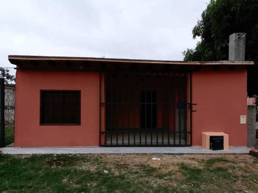 Alquilo Casa En Fernando De La Mora Zona Santa Teresa Y Mariscal Lopez 
