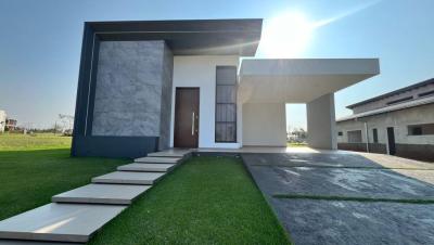 MODERNA RESIDENCIA EN EL COSTA DEL LAGO - HERNANDARIAS 