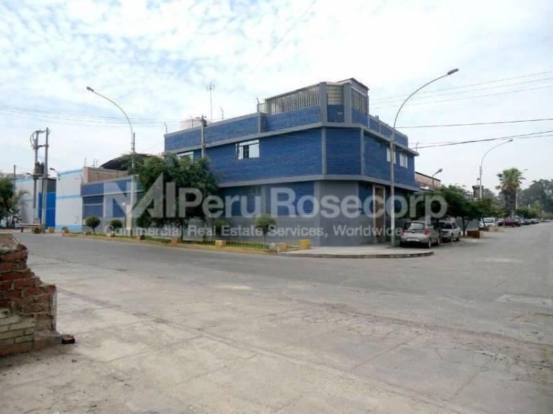 Venta de Local Industrial en Callao 1,316 m²