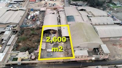 Vendo Terreno Industrial de 2,600 m2 en La Ensenada en Puente de Pieddra