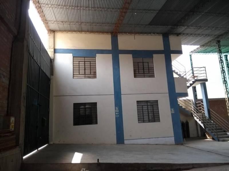 SE VENDE LOCAL INDUSTRIAL 1000 Mts.2