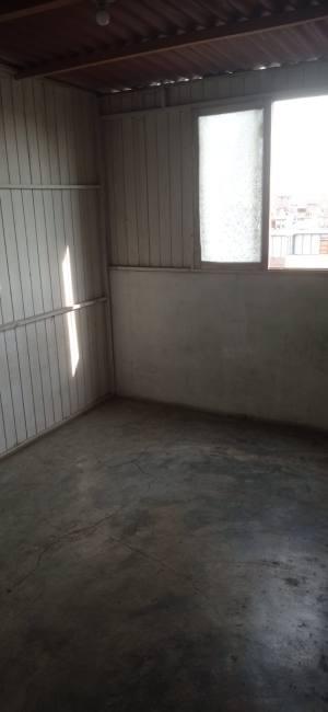 ALQUILER DE AMPLIAS HABITACIONES