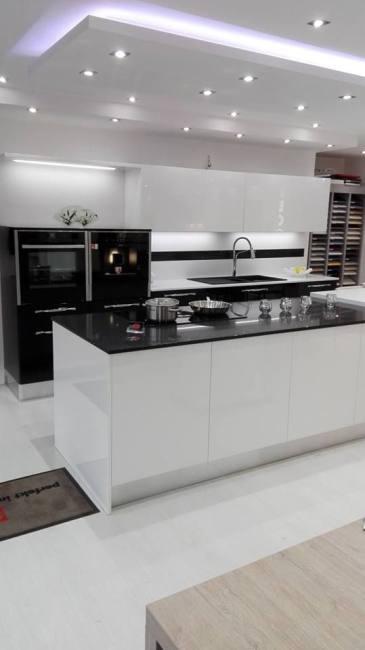 Buen Departamento en alquiler en Jesús maría, av olavegoya 