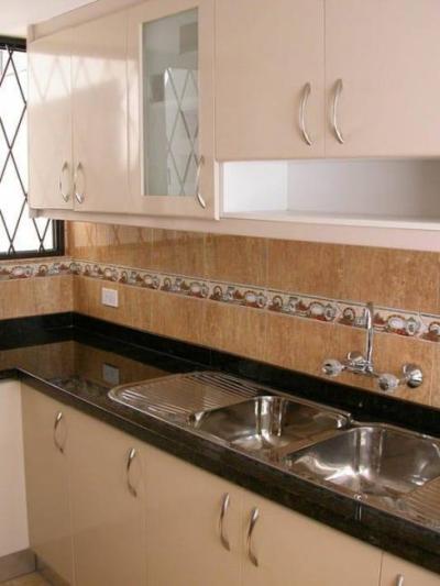 ALQUILER DE MODERNO DEPARTAMENTO EN SURCO AV BENAVIDES 