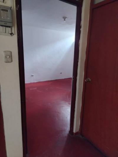 ALQUILO HABITACION CON BAÑO PRIVADO EN PACHACUTEC