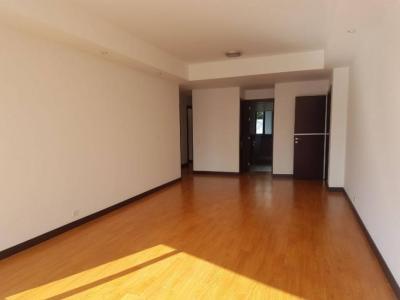 AMPLIO DEPARTAMENTO EN SURCO AV CAMINOS DEL INCA