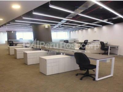 Excelentes Oficinas Lima Central Tower 615 m² Surco / Venta
