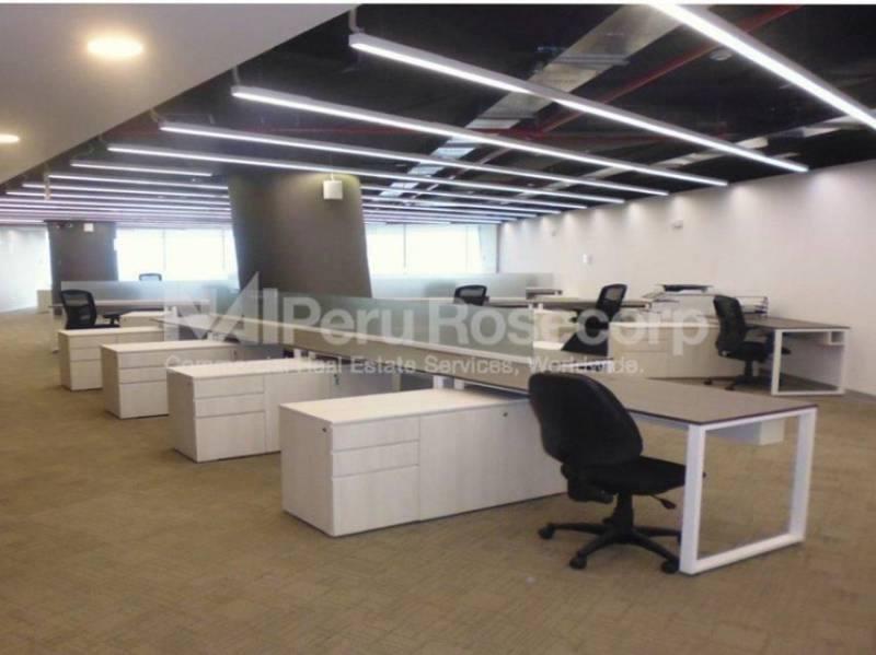 Excelentes Oficinas Lima Central Tower 380 m² Surco / Venta
