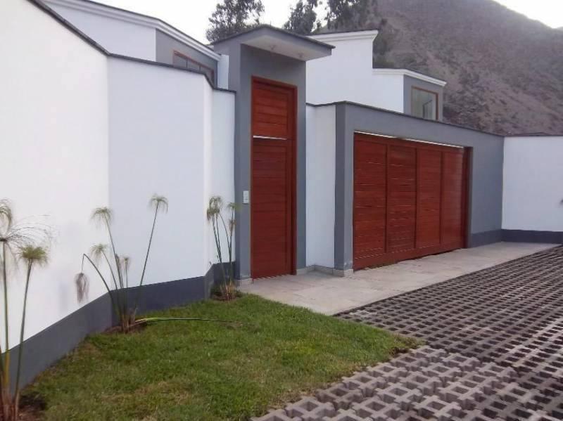 Casa en Venta en zona residencial, Urb. La Planicie - La Molina