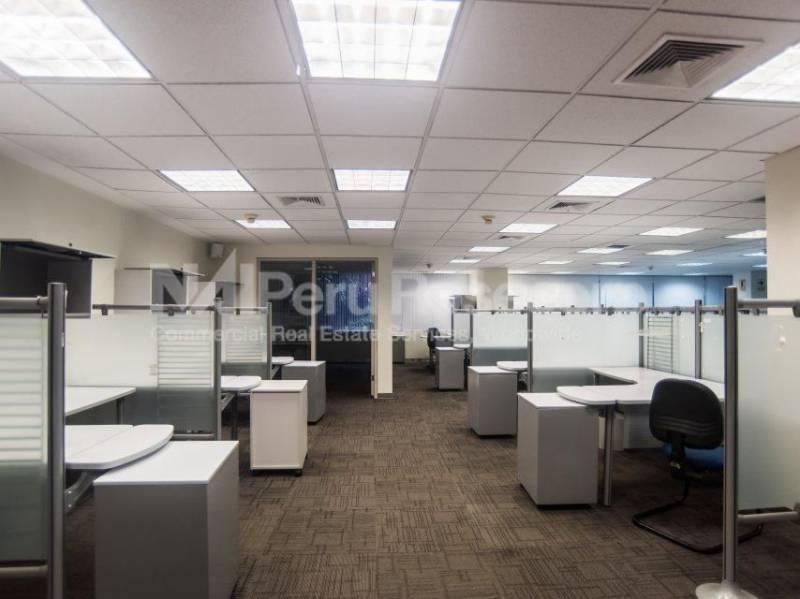 Oficinas en Alquiler 954 m² San Isidro