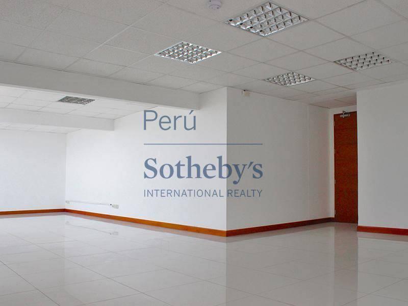 Exclusiva Oficina en Centro Empresarial, Miraflores
