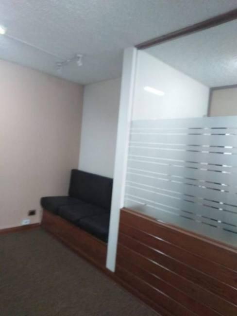 Alquiler como Oficina o Departamento de 123.5 m2 San Isidro