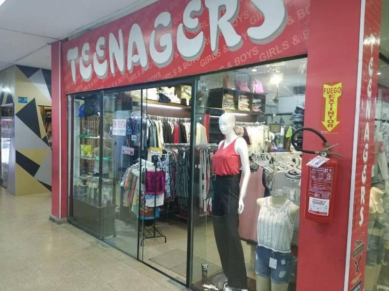 Tienda de Ropa - Teenagers