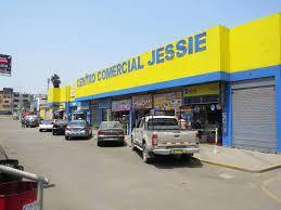 Stand Comercial En Centro Comercial Jessie