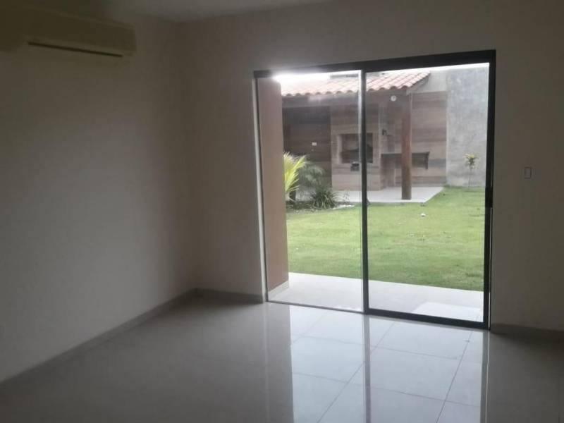 Vendo casa en el URUBO