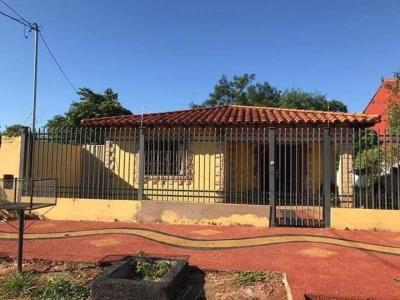 Casa en Venta en Luque, Paraguay PYG 350000000