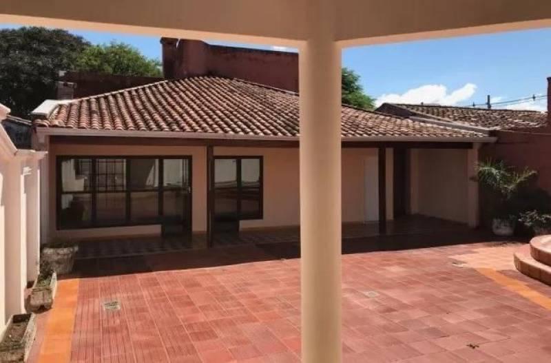 VENDO RESIDENCIA EN ASUNCION ZOENA DE LA TERMINAL COD 2079