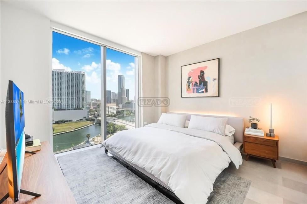 Departamento 3 dormitorios en venta en Brickell, Miami