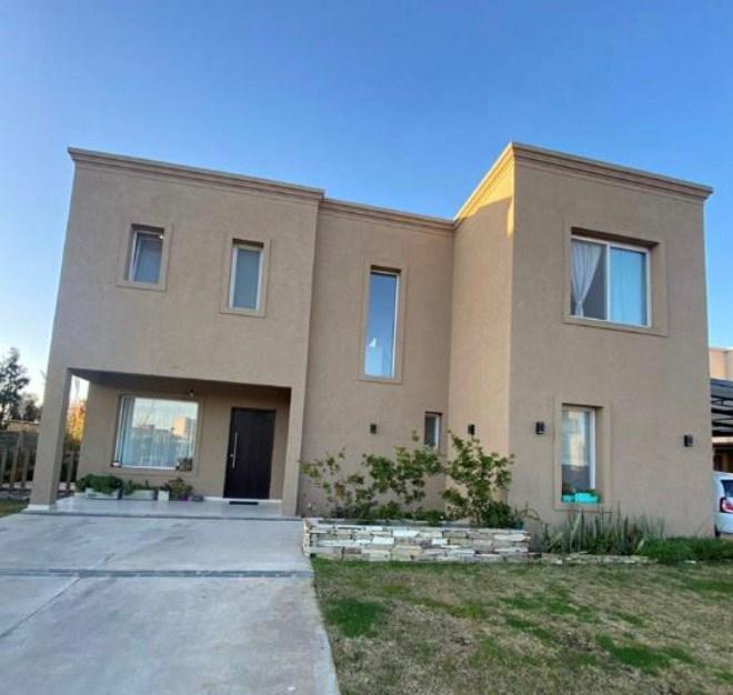 Casa 3 dormitorios en venta en Villanueva, Tigre