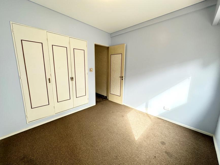 Departamento 3 dormitorios en venta en Lanus Este, Lanus