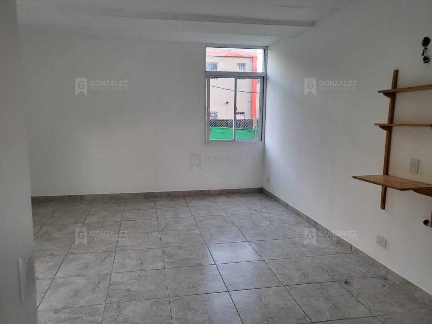 Departamento 1 dormitorios en venta en Pilar Centro, Pilar