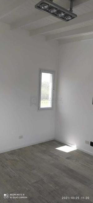 Casa 3 dormitorios en venta en Manzanares, Pilar