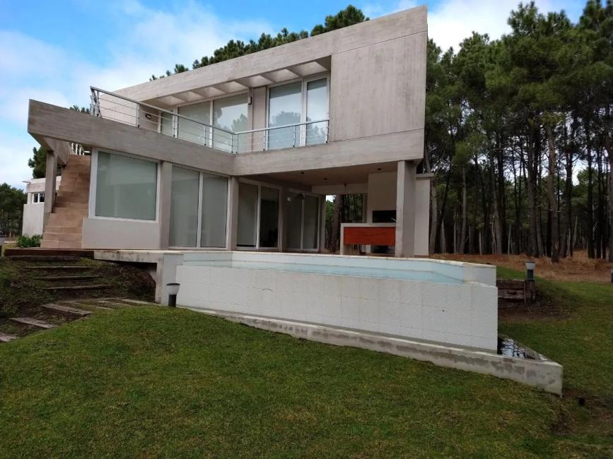 Casa 3 dormitorios en venta en Pinamar