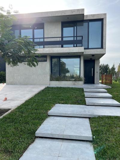 Casa 3 dormitorios en venta en Nordelta, Tigre