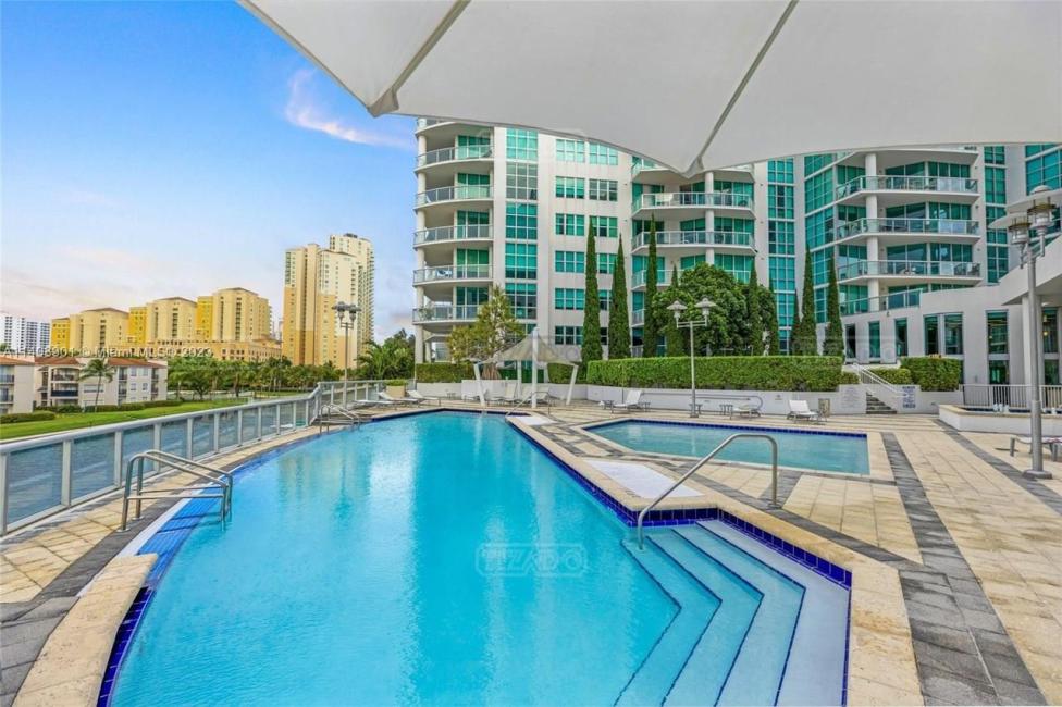 Departamento 3 dormitorios en venta en Aventura, Miami