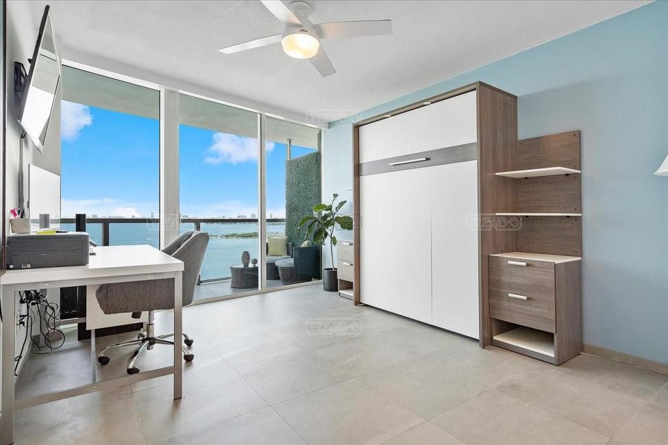 Departamento 2 dormitorios en venta en Edgewater, Miami