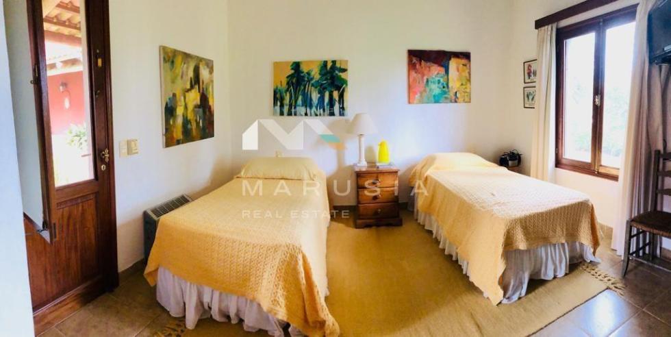 Casa 6 dormitorios en venta en Maldonado, Punta del Este