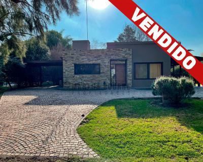Casa 2 dormitorios en venta en Larena Country Club, Pilar