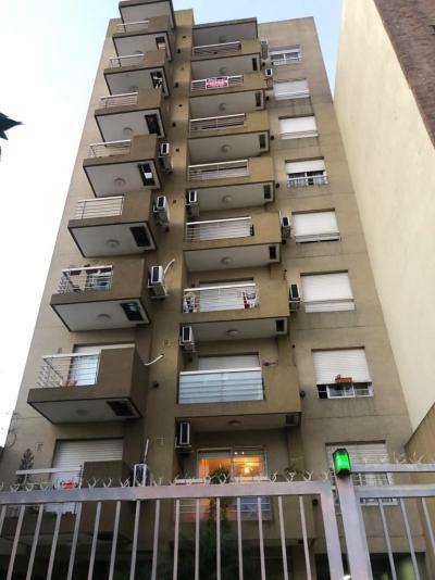 Casa 1 dormitorios en venta en Moron