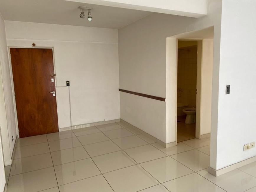 Departamento 2 dormitorios en venta en Moron