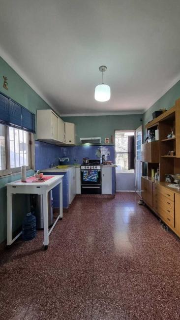 Casa 2 dormitorios en venta en Los Hornos, La Plata