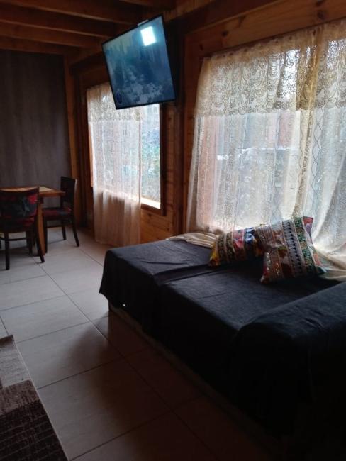 Casa 2 dormitorios en alquiler temporario en Playa Bonita, Bariloche