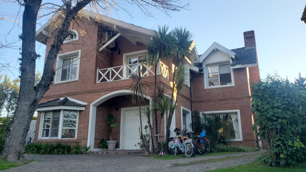 Casa 4 dormitorios en alquiler en General Pacheco, Tigre