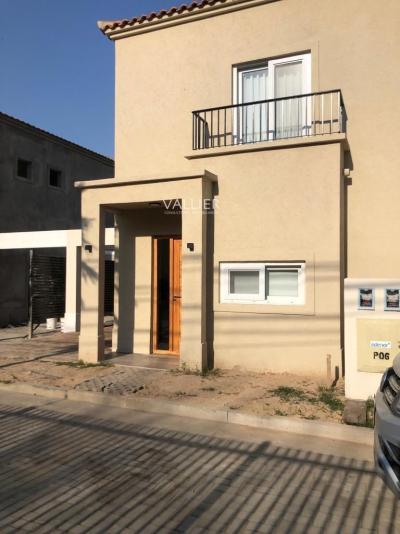 Departamento 3 dormitorios en venta en Pilar