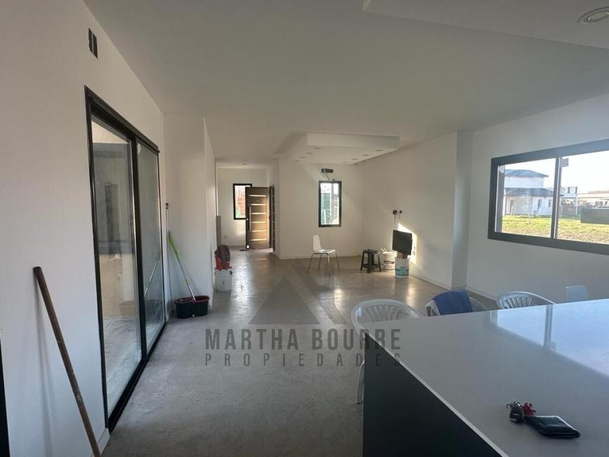 Casa 3 dormitorios en venta en Matisse Barrio Privado, Campana
