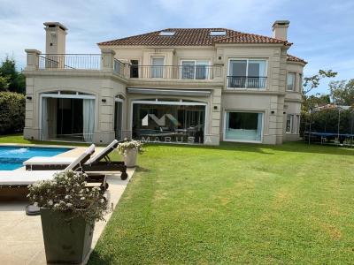 Casa 4 dormitorios en alquiler en Ayres Del Pilar, Pilar
