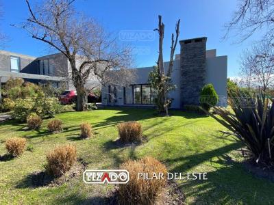 Casa 3 dormitorios en venta en Pilar del Este, Pilar