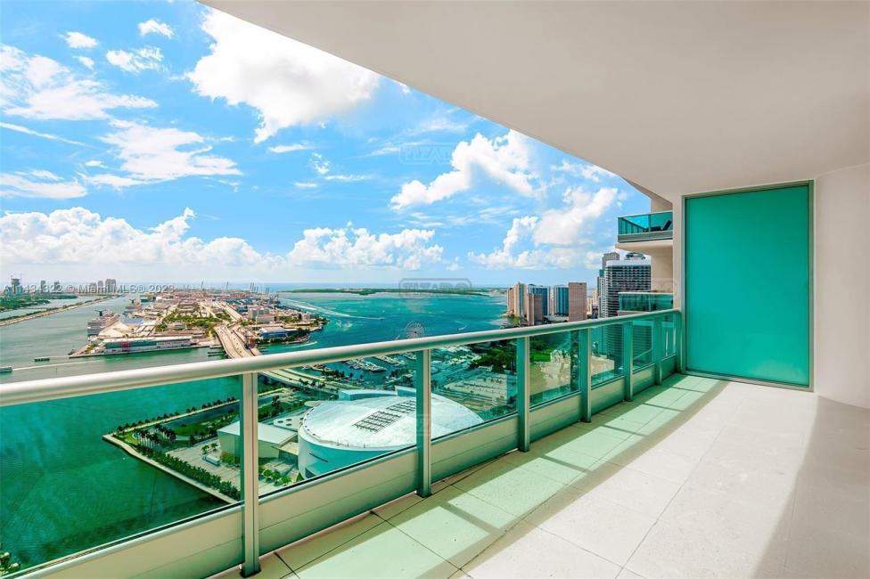 Departamento 2 dormitorios en venta en Key Biscayne, Miami