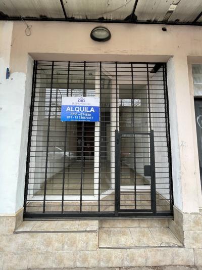 Local en alquiler en Pilar