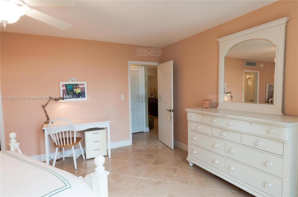 Departamento 1 dormitorios en venta en Key Biscayne, Miami