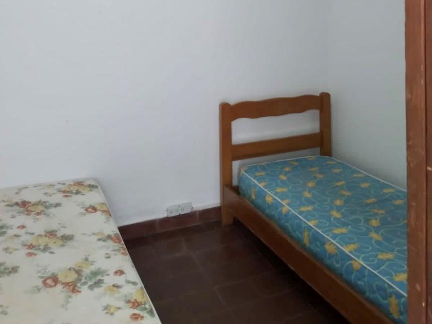 Casa 3 dormitorios en alquiler en Miramar