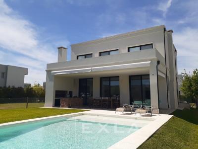 Casa 5 dormitorios en venta en Nordelta, Tigre
