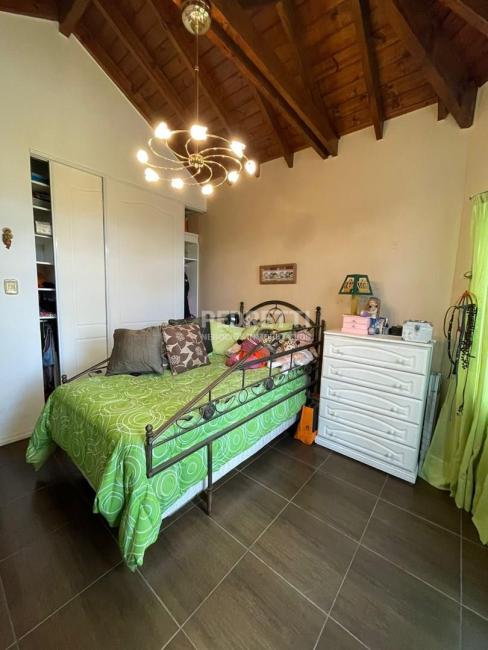 Casa 5 dormitorios en venta en Club de Campo El Lauquen, San Vicente